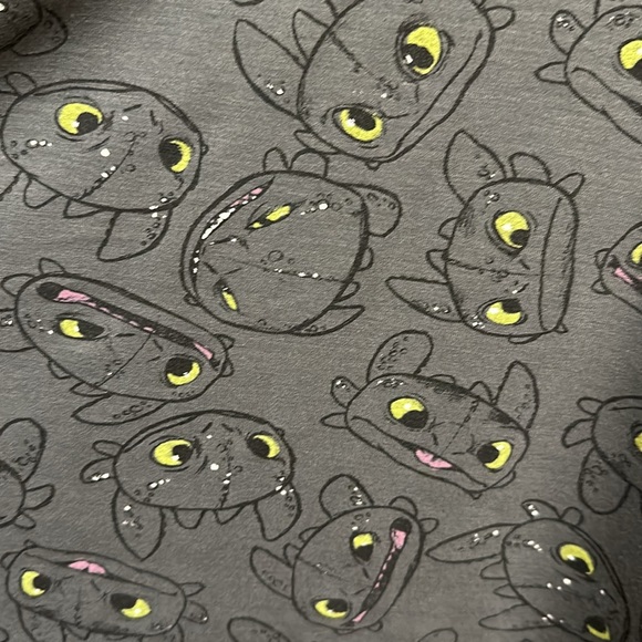 Toothless Dress - Picture 3 of 5